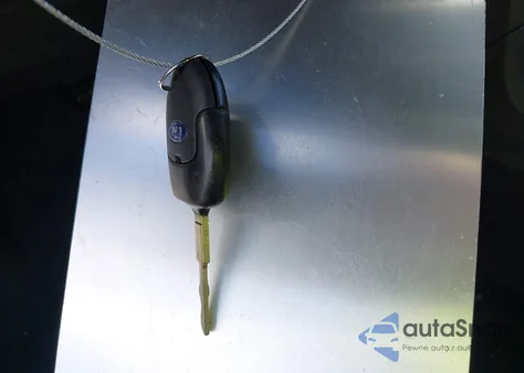 2013 Ford Fiesta Se z USA, uszkodzony, nr VIN 3FADP4BJ7DM194965